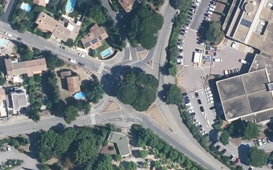 Vue aérienne du Rond-Point de la Vierge