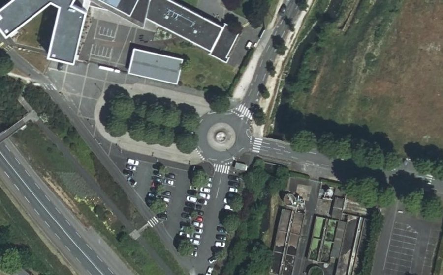 Vue aérienne du Place de Travagliatio