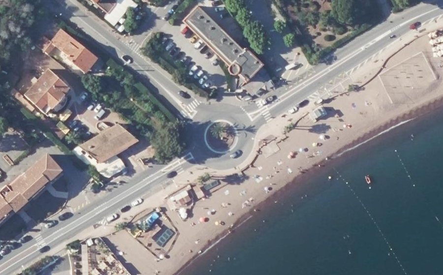 Vue aérienne du Rond-Point Roland des Vallières