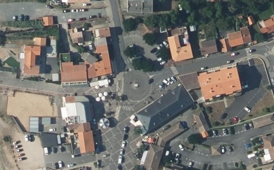 Vue aérienne du Place Jean Louis Joubert