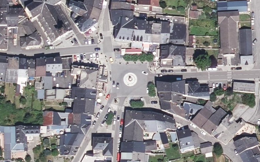 Vue aérienne de la Place de la Mairie