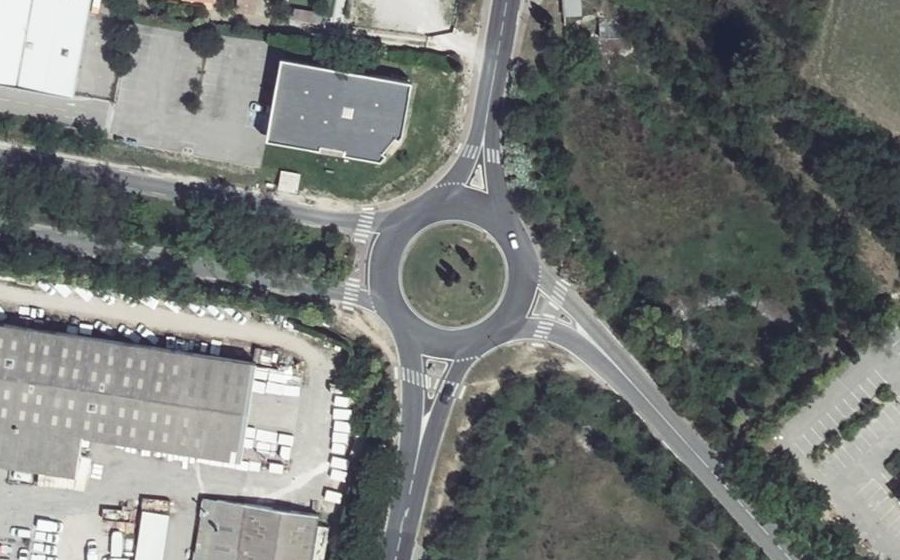 Vue aérienne du Carrefour