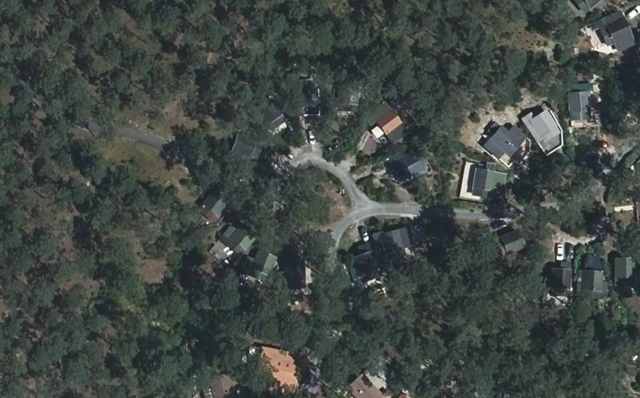 Vue aérienne du Rond-point anonyme n°336685121