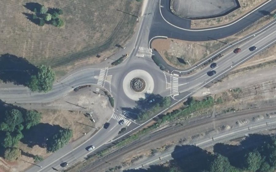 Vue aérienne du Carrefour du Souvenir Français