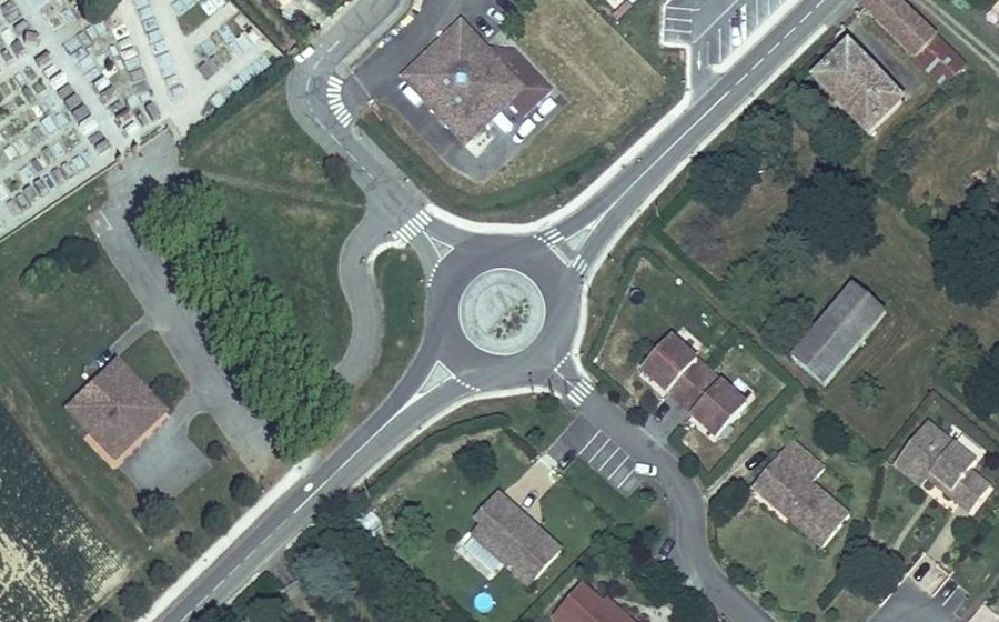 Vue aérienne du Route de l'Isle-Jourdain