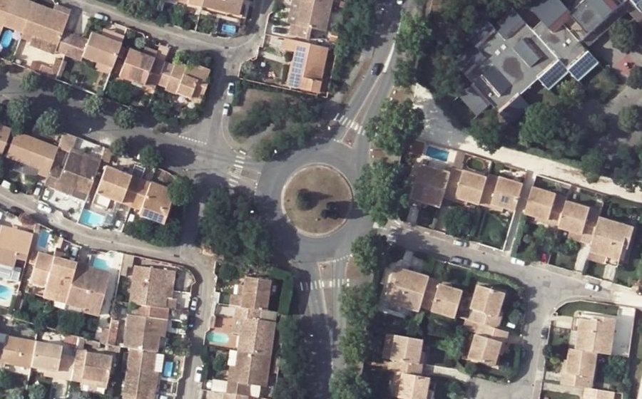 Vue aérienne du Rond-Point du Plan du Bourg