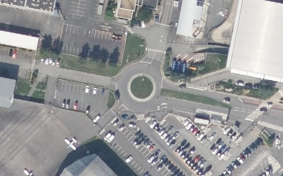 Vue aérienne du Avenue de l'Aéroport Joseph Le Brix