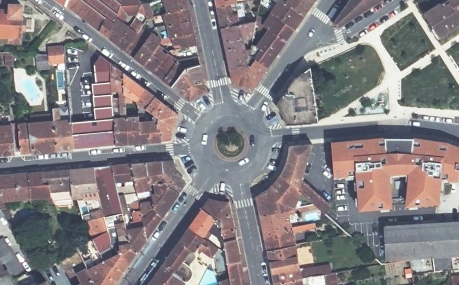 Vue aérienne du Place du Maquis
