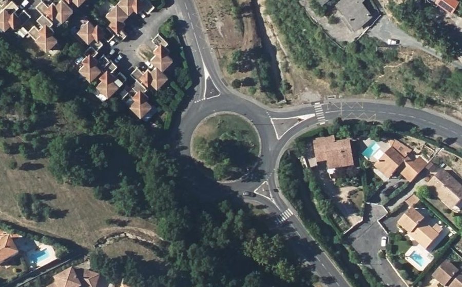 Vue aérienne du Rond-Point du Lévézou