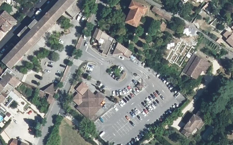 Vue aérienne du Place Edouard Dupoux