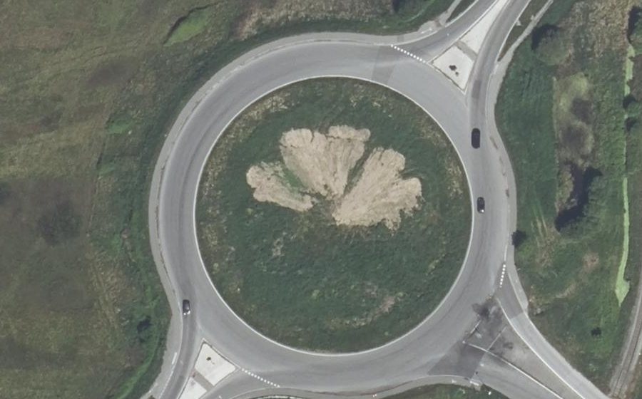 Vue aérienne du Rond-point anonyme n°35015085