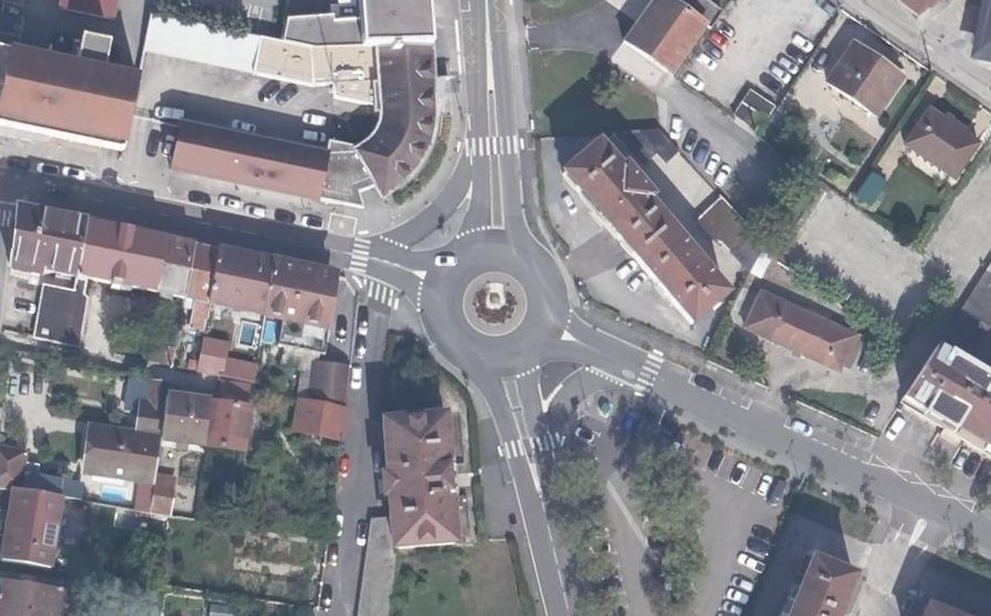 Vue aérienne du Rond-Point du 60e Régiment d'Infanterie
