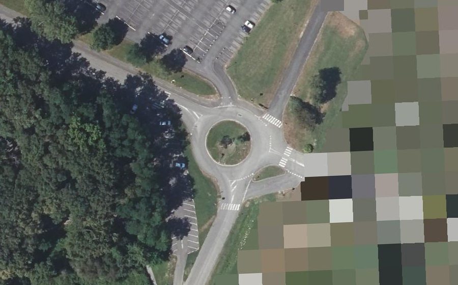 Vue aérienne du Rond-point anonyme n°35590618