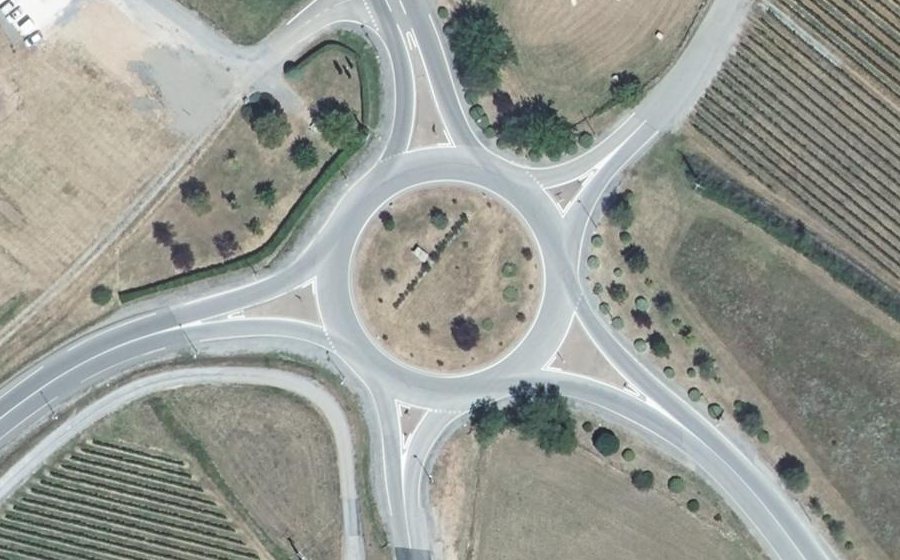 Vue aérienne du Rond-Point du Dolmen