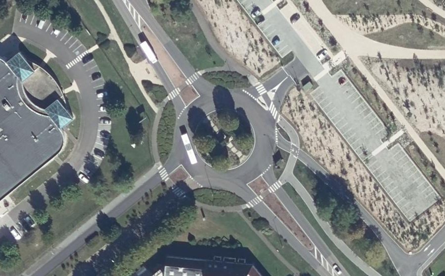 Vue aérienne du Rond-Point Bernard d'Orgeval Dubouchet