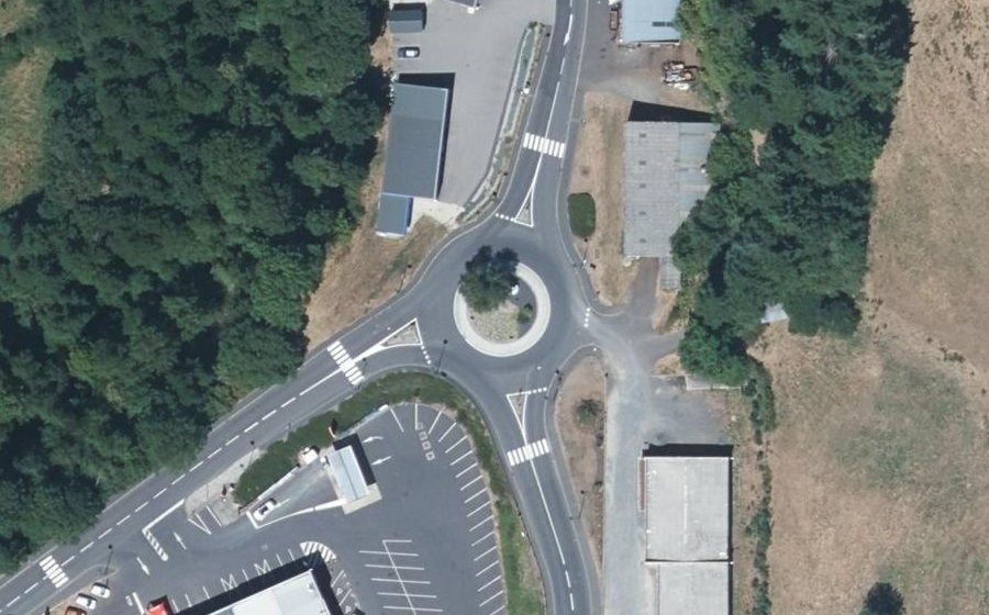 Vue aérienne du Rond-point anonyme n°3600128