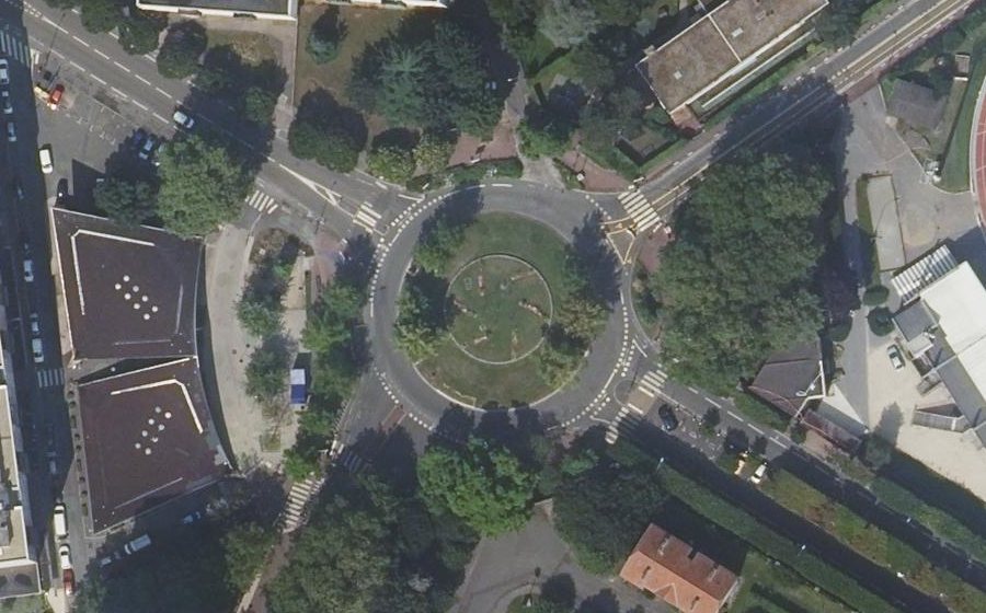 Vue aérienne du Rond-Point Henri Barbusse