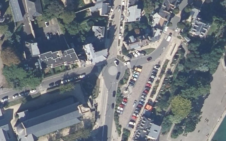 Vue aérienne du Rond-point anonyme n°361533007