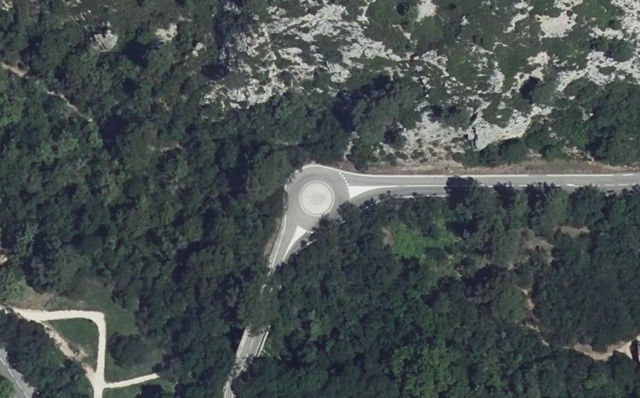 Vue aérienne du Rond-point anonyme n°3626016