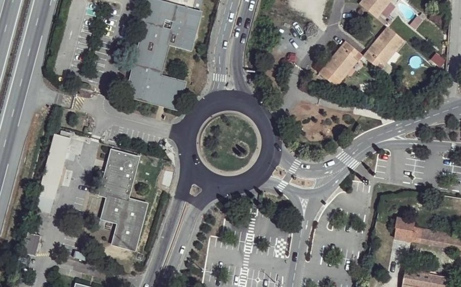 Vue aérienne du Rond-point anonyme n°3627722