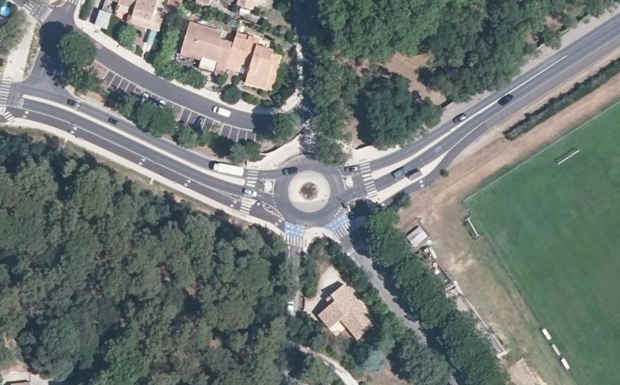 Vue aérienne du Rond-Point Samuel Paty