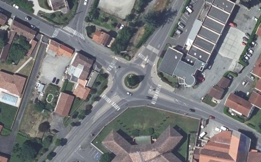 Vue aérienne du Giratoire de l'Ordre National du Mérite