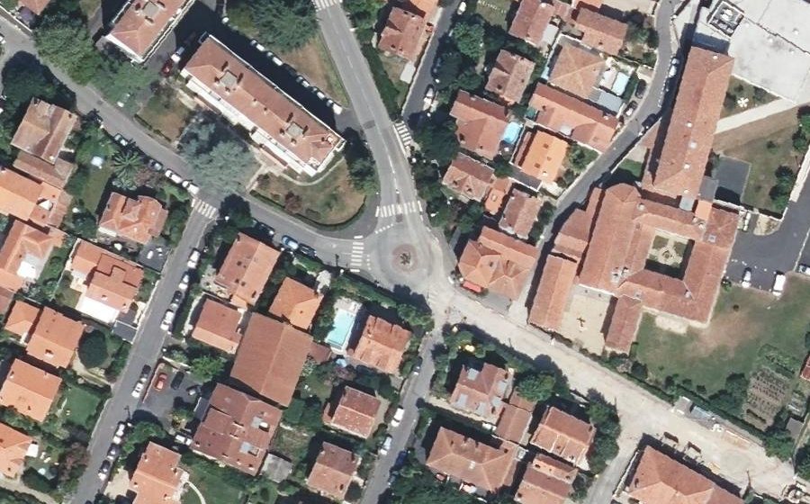 Vue aérienne du Carrefour Henri Arbeletche
