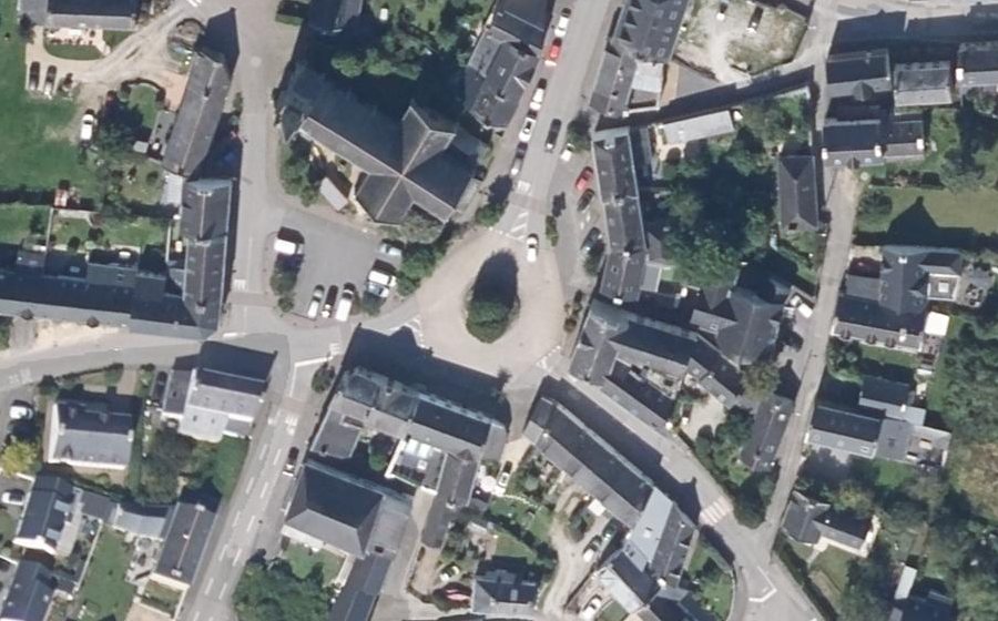 Vue aérienne du Place de l'Église