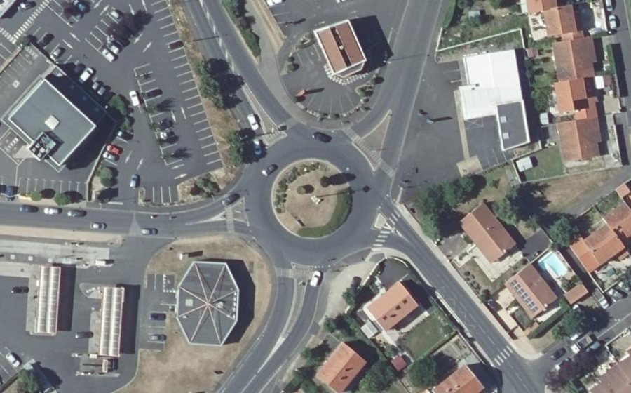 Vue aérienne du Carrefour à sens giratoire Charles de Gaulle
