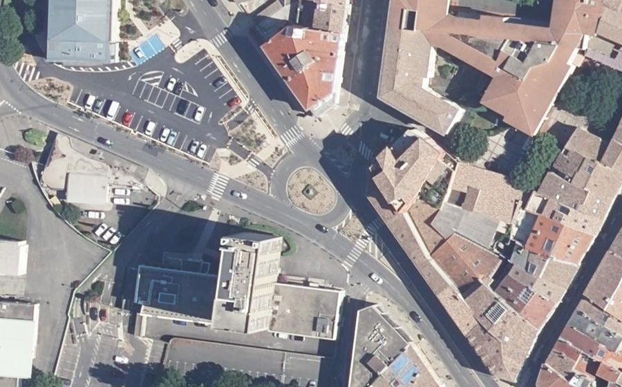 Vue aérienne du Rond-Point de la Légion d'Honneur