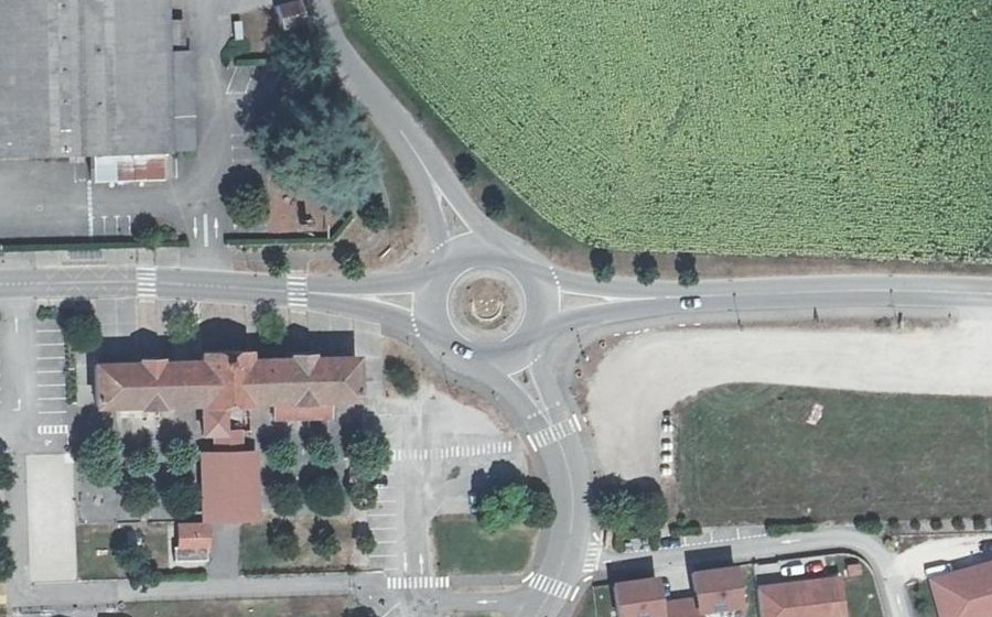 Vue aérienne du Route des Alpes