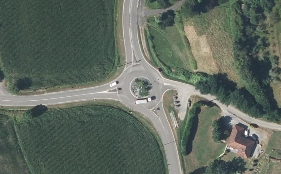 Vue aérienne du Rond-Point de l'Égalité Homme-Femme