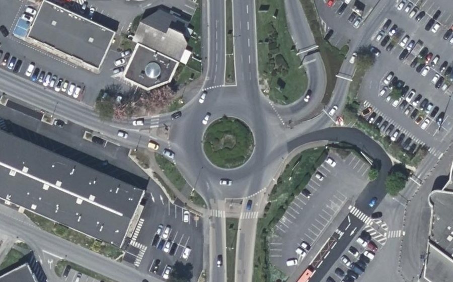 Vue aérienne du Rond-Point de la Place de la Fraternité