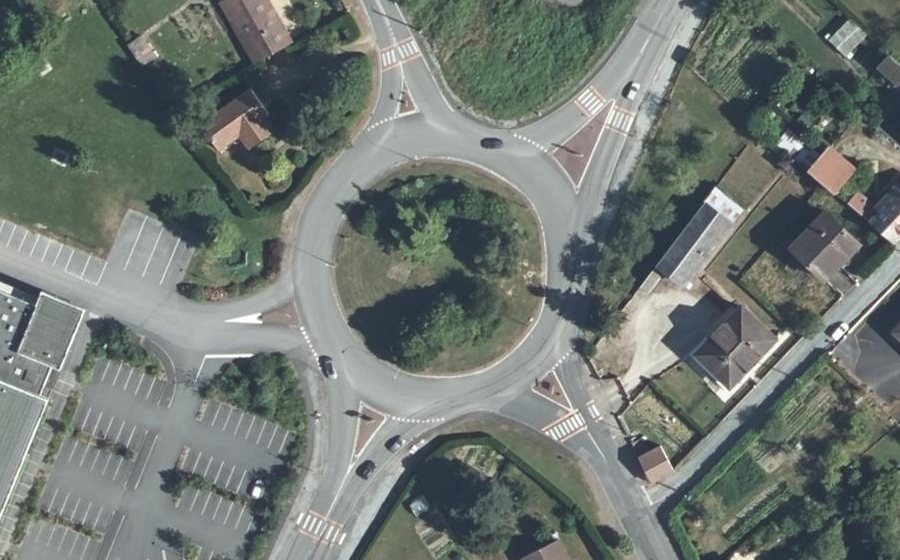 Vue aérienne du Rond-Point Rhin et Danube