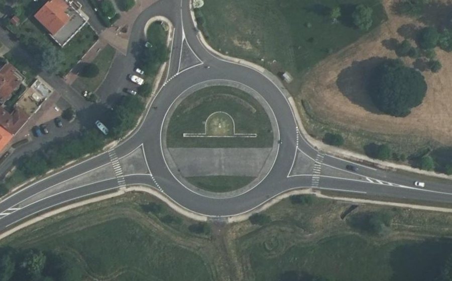 Vue aérienne du Rond-Point Fernand Sentou