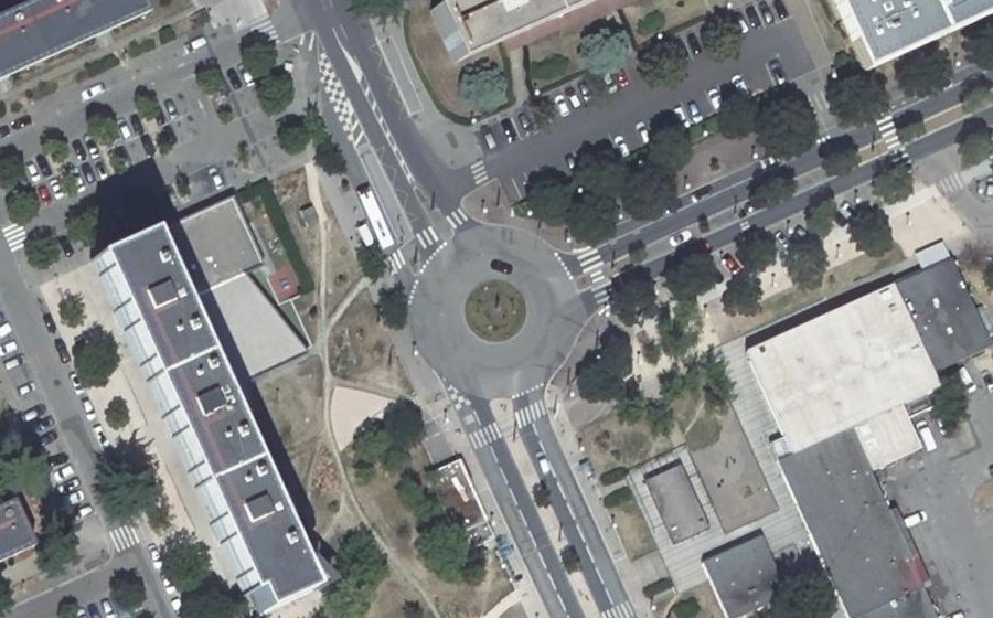 Vue aérienne du Rond-Point des Combattants d'Indochine
