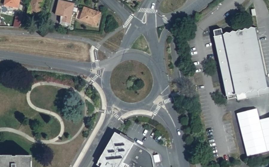 Vue aérienne du Rond-Point Waldeck-Rousseau