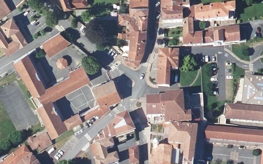 Vue aérienne du Place Monseigneur Mathieu