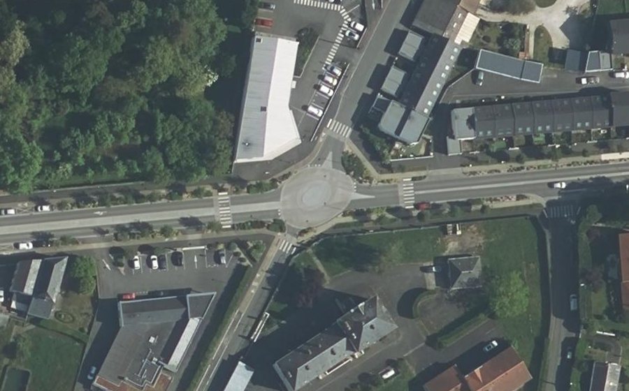 Vue aérienne du Rond-Point du Petit Vihiers