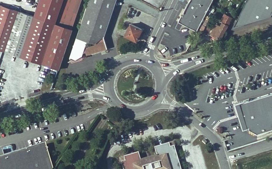 Vue aérienne du Rond-Point du 6 Juin 1944