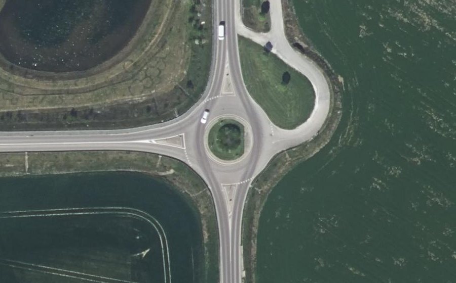 Vue aérienne du Rond-point anonyme n°40032699