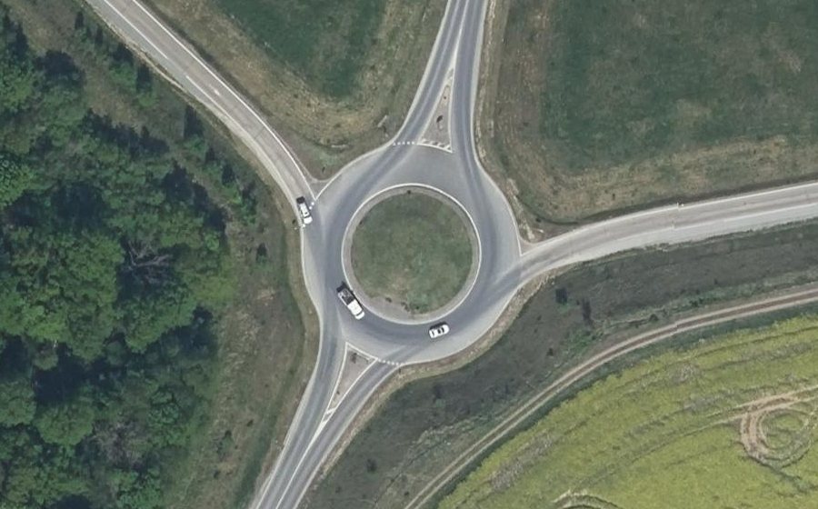 Vue aérienne du Rond-point anonyme n°40034504