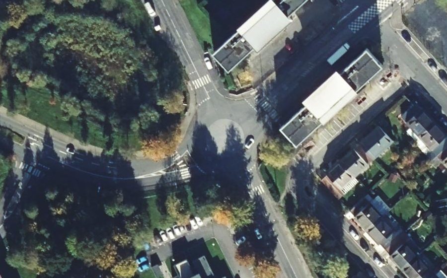 Vue aérienne du Rond-point anonyme n°40037005