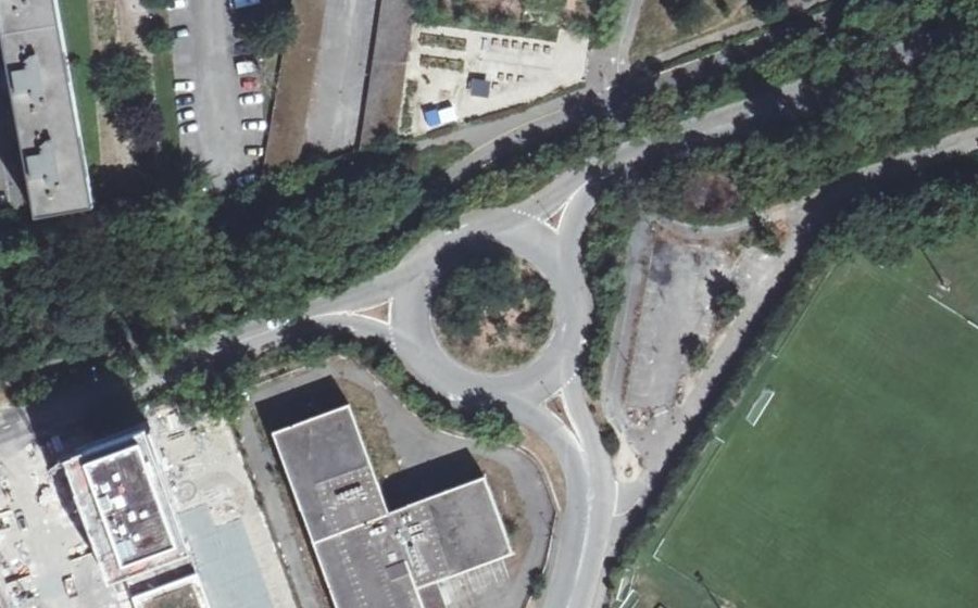 Vue aérienne du Rond-point anonyme n°4015306