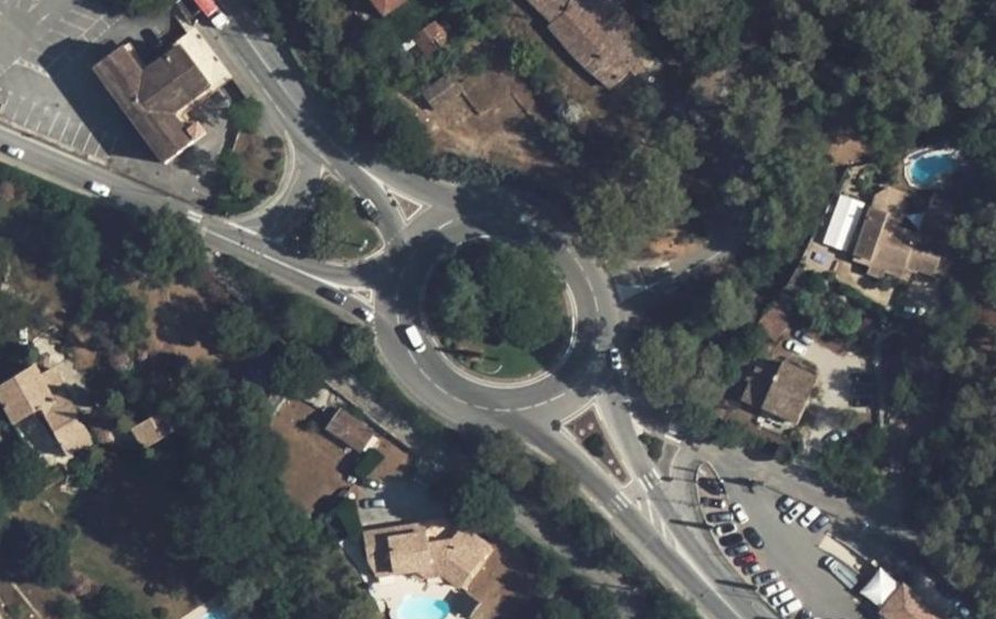 Vue aérienne du Rond-point des Claps