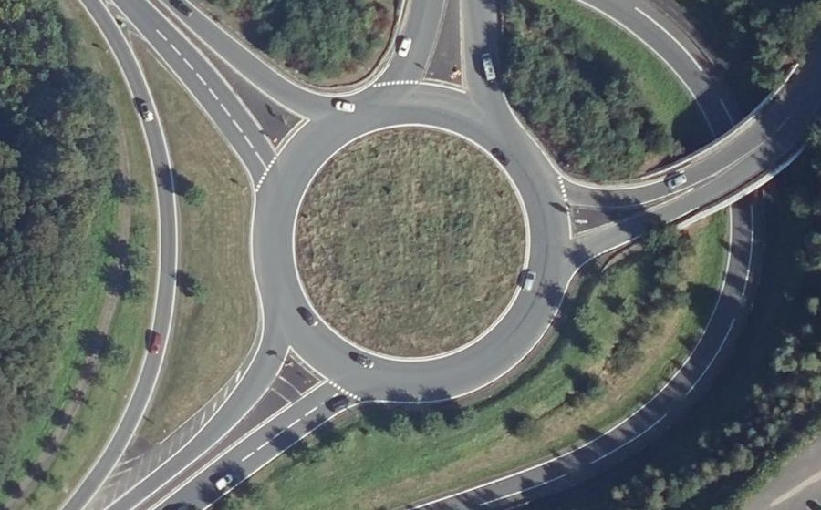 Vue aérienne du Rond-Point du Moulin du Loc'h