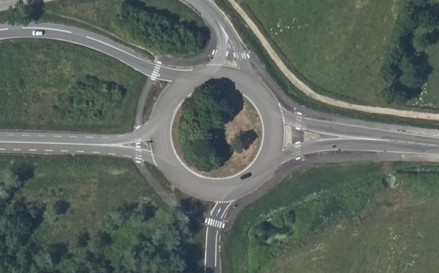 Vue aérienne du Rond-point des Neuf Journaux