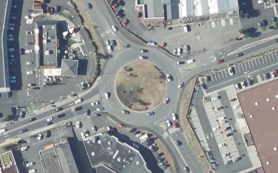 Vue aérienne du Rond-point anonyme n°4058891