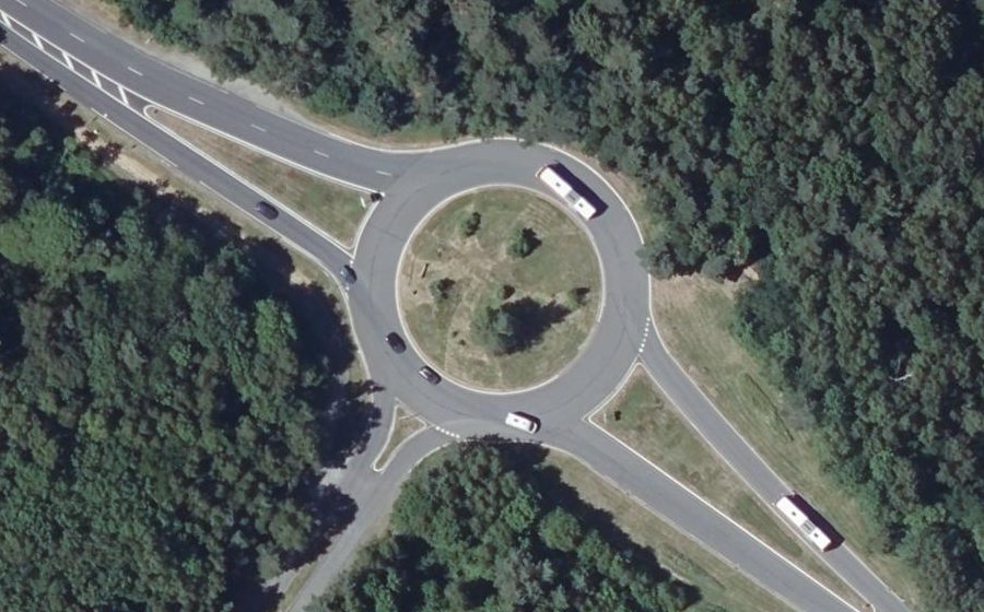 Vue aérienne du Rond-point anonyme n°4059839