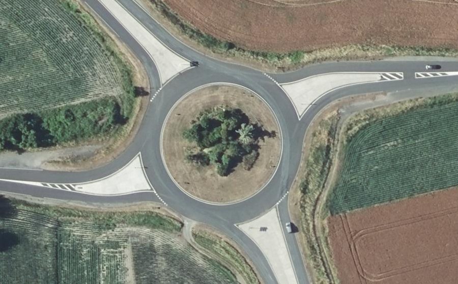 Vue aérienne du Rond-point anonyme n°4059848